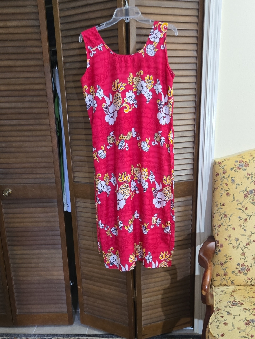 Source Unknown Red Floral Sleeveless Midi Dress